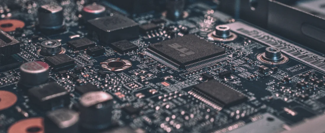 Debord, espetáculo e a era da inteligência artificial